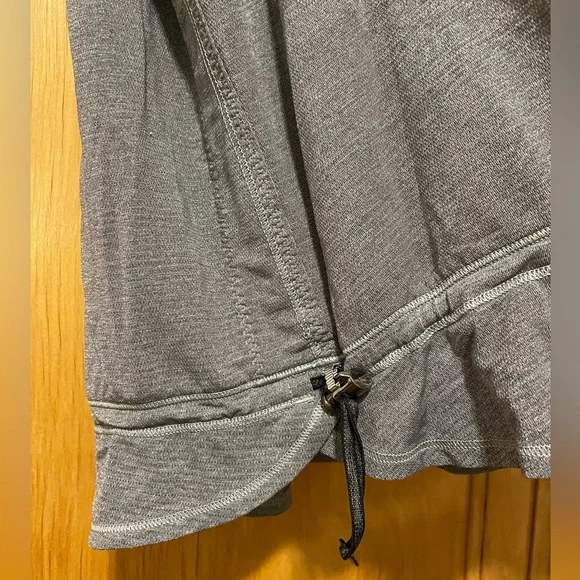 Lululemon Sports Bra Tank Top - Picture 3 of 4